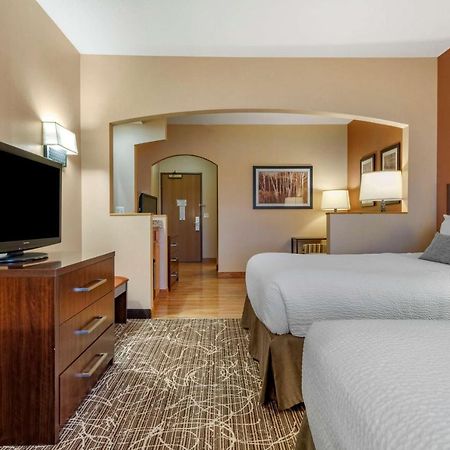 Best Western Plus Chelsea Hotel Monticello Extérieur photo