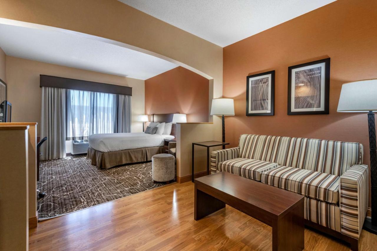 Best Western Plus Chelsea Hotel Monticello Extérieur photo