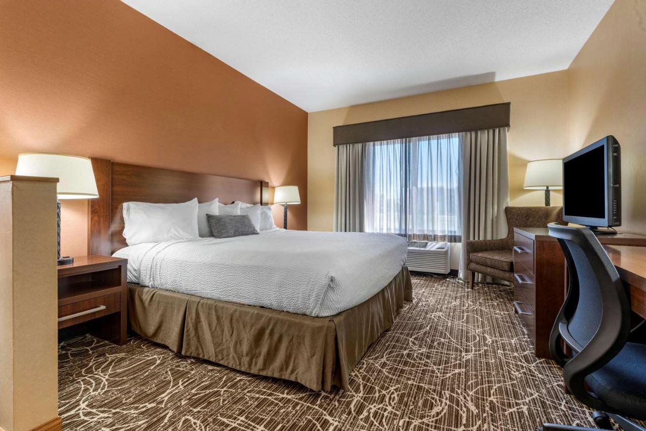 Best Western Plus Chelsea Hotel Monticello Extérieur photo