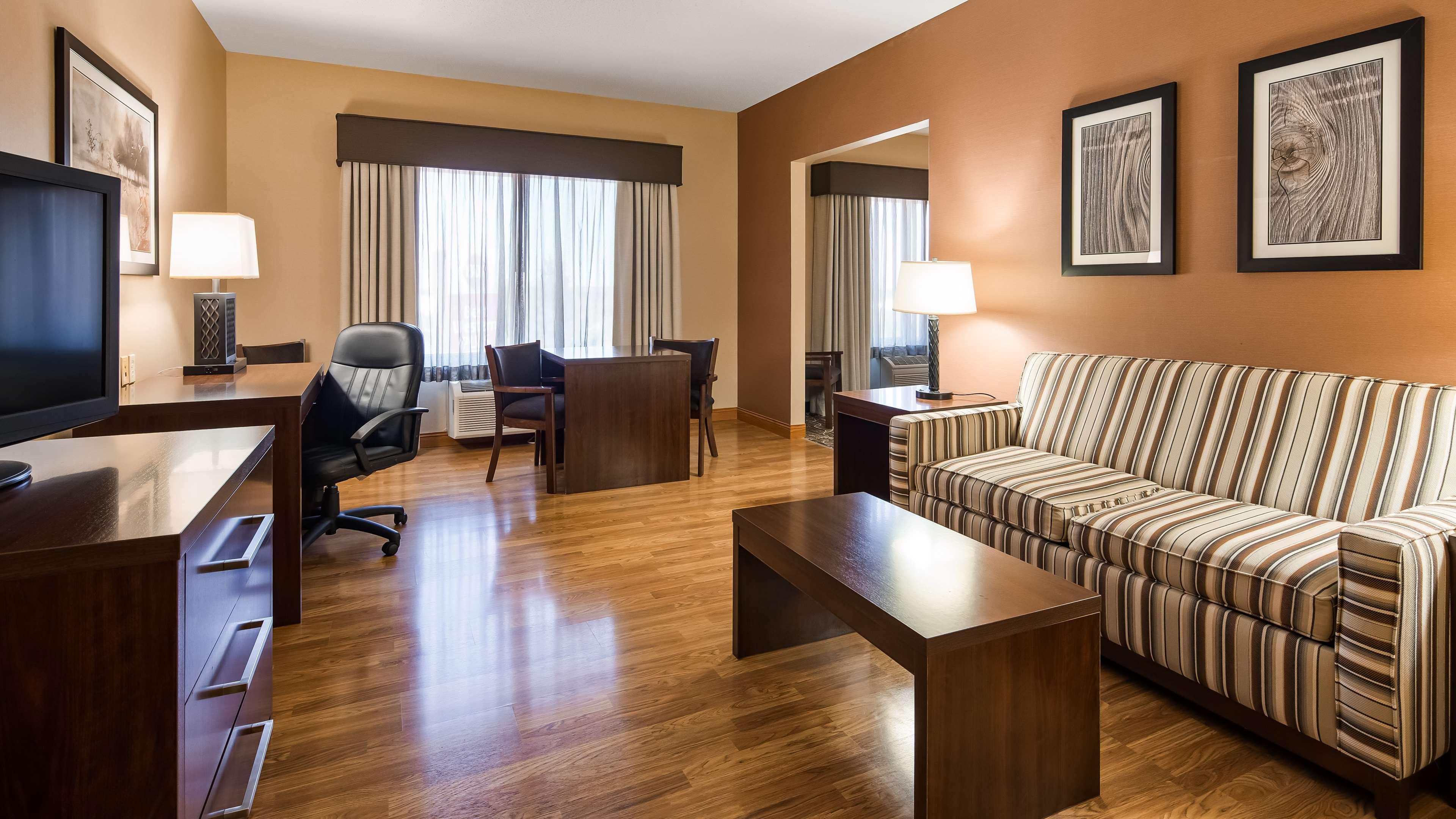 Best Western Plus Chelsea Hotel Monticello Extérieur photo